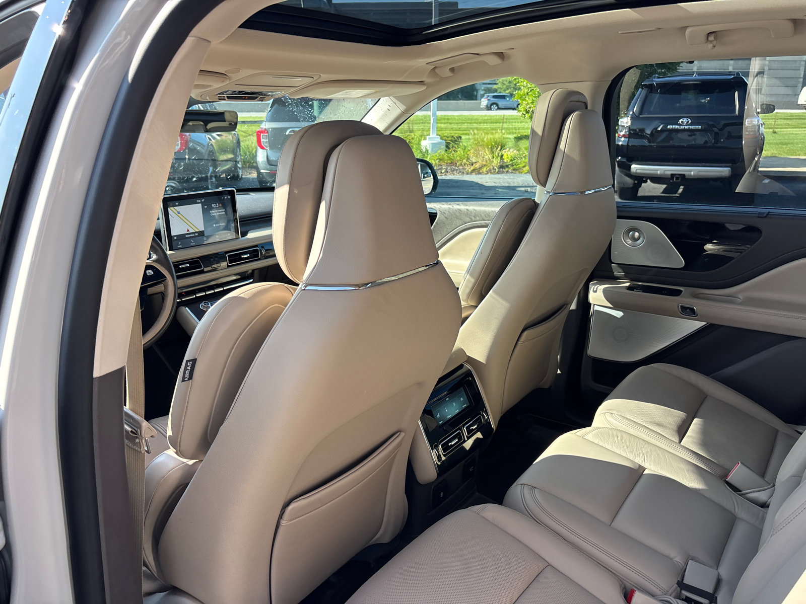 Certified 2020 Lincoln Aviator Reserve w/ Equipment Group 202A AWD/4WD image 27