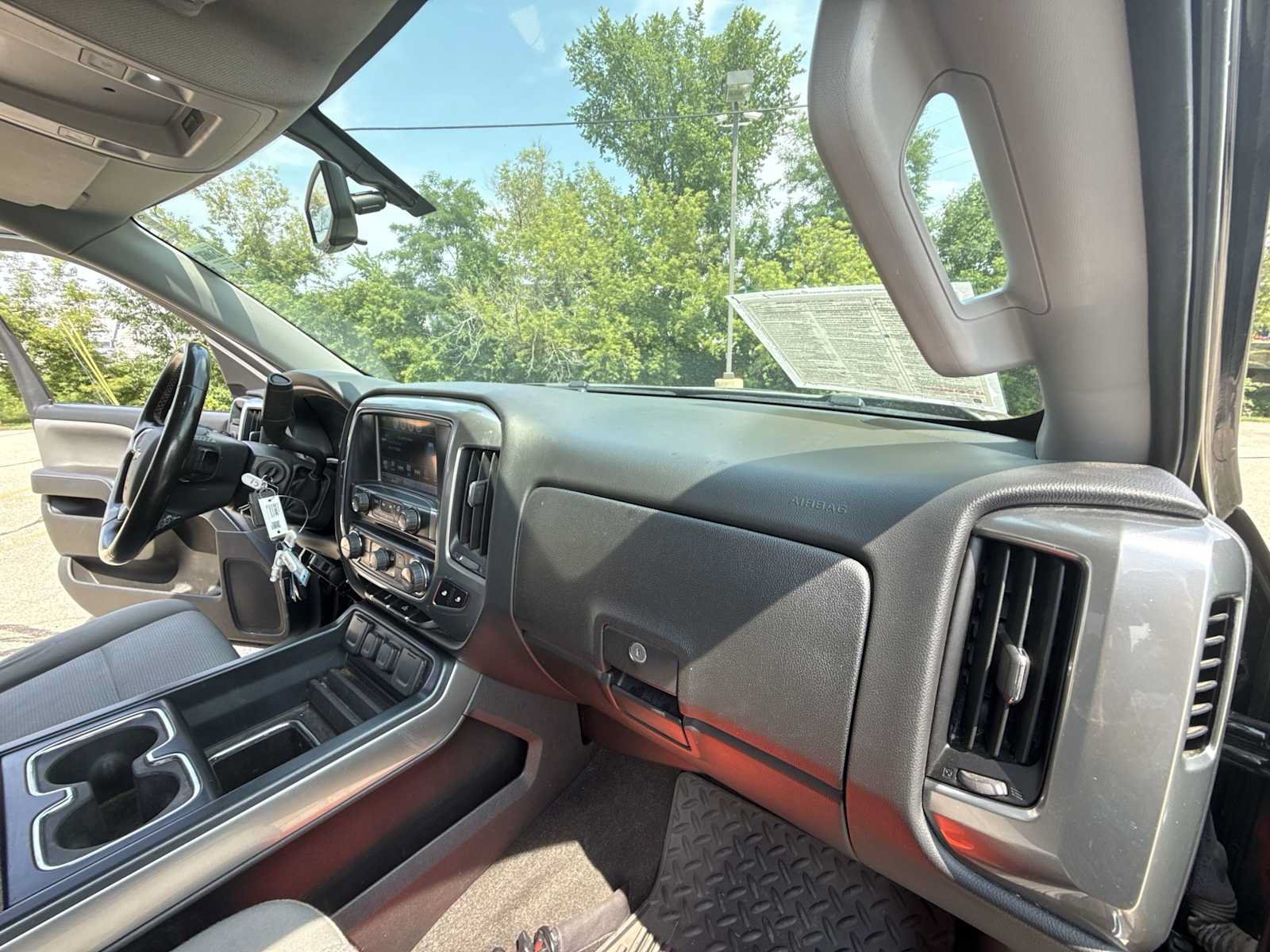 Used 2018 Chevrolet Silverado 1500 LT w/ Texas Edition AWD/4WD image 26