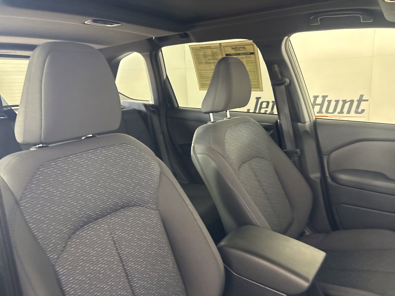 Used 2025 Subaru Forester Premium w/ Convenience Package #1 image 28