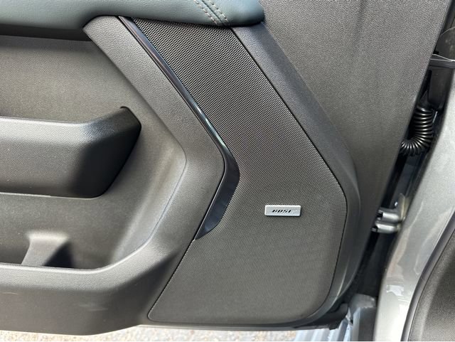 New 2026 GMC Yukon AT4 w/ AT4 Premium Package image 29