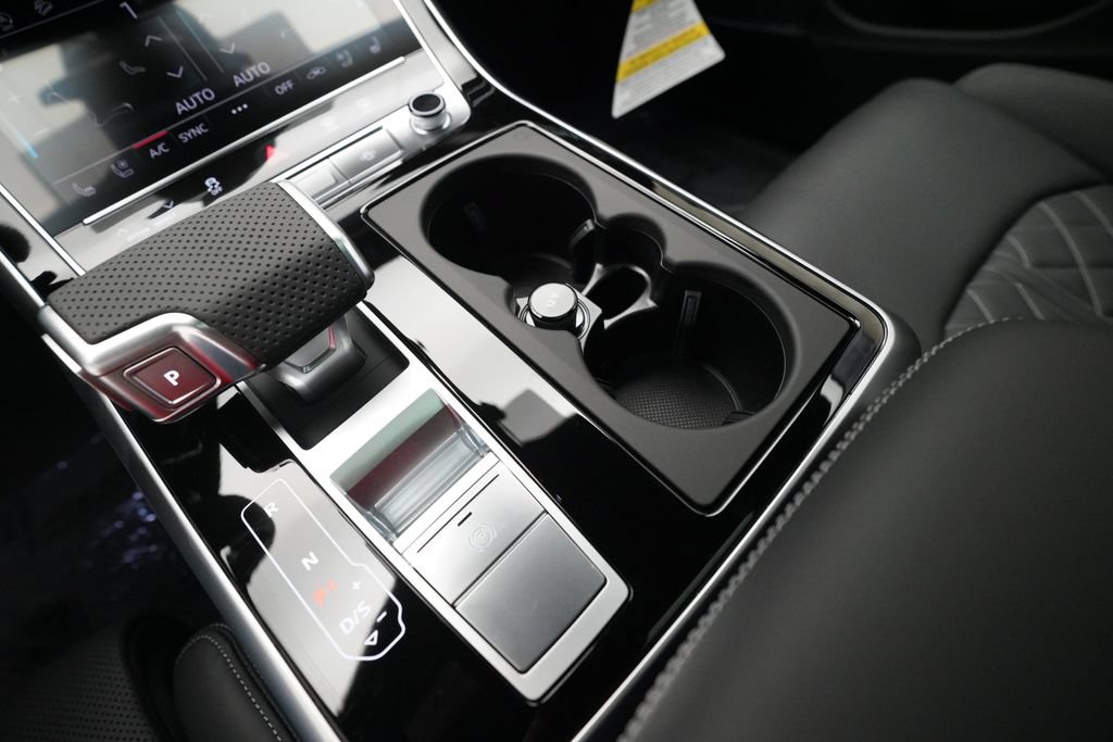 New 2026 Audi SQ8 Prestige AWD/4WD image 17