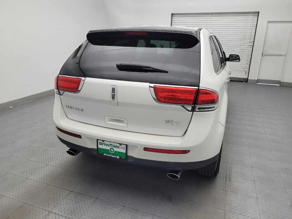 Used 2014 Lincoln MKX FWD image 7