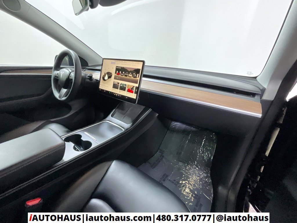 Used 2023 Tesla Model Y Performance AWD/4WD image 27