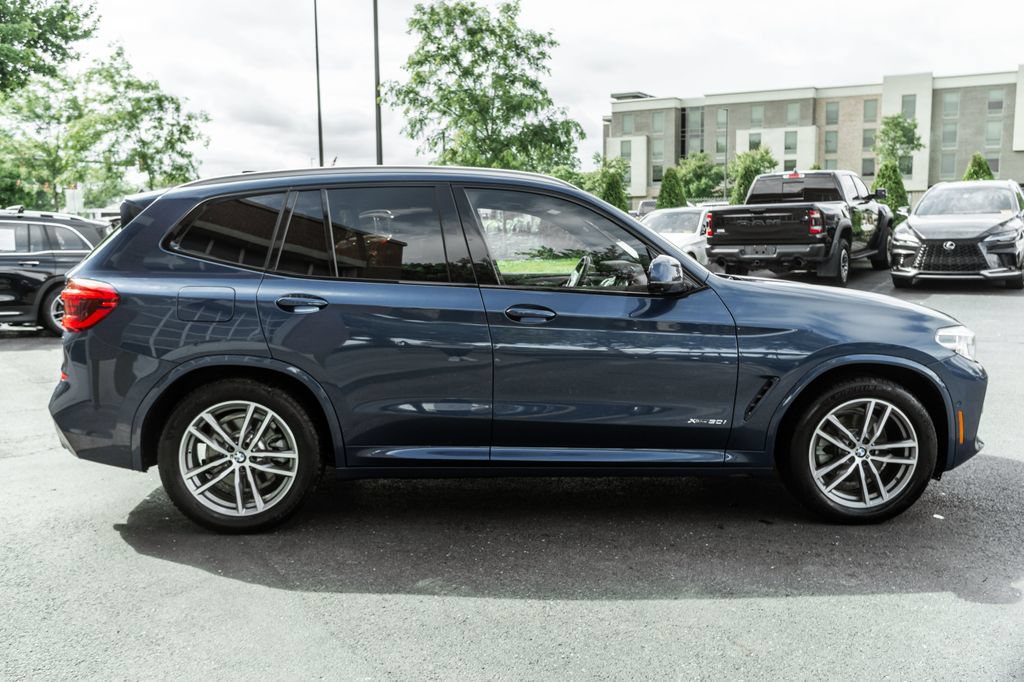 Used 2018 BMW X3 xDrive30i AWD/4WD image 3