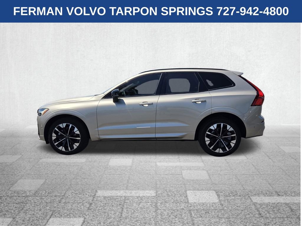 New 2026 Volvo XC60 B5 Plus w/ Protection Package Premier AWD/4WD image 5