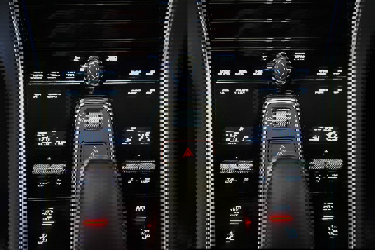 Used 2023 Porsche Panamera Turbo S image 61