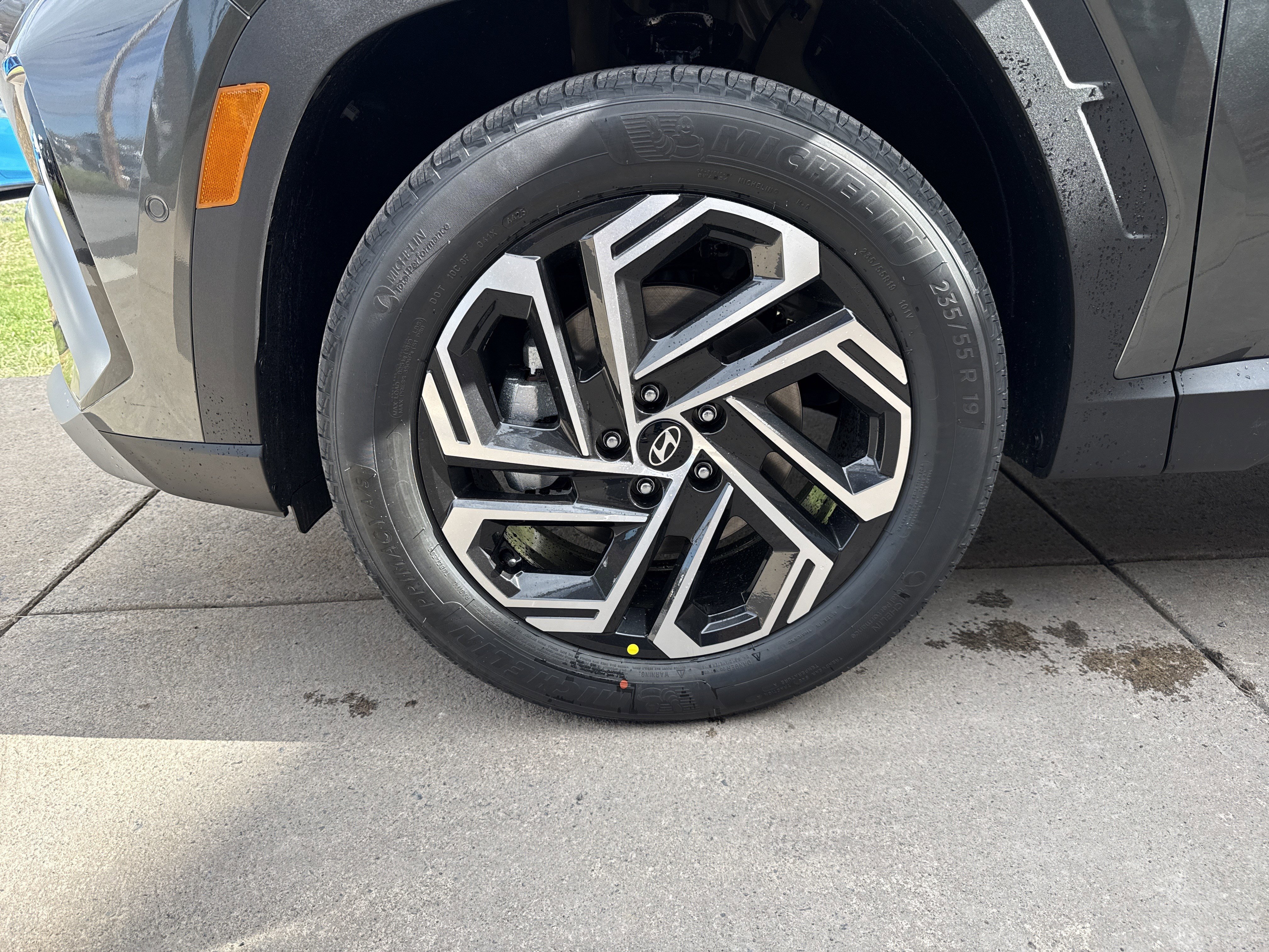 New 2026 Hyundai Tucson Limited image 11