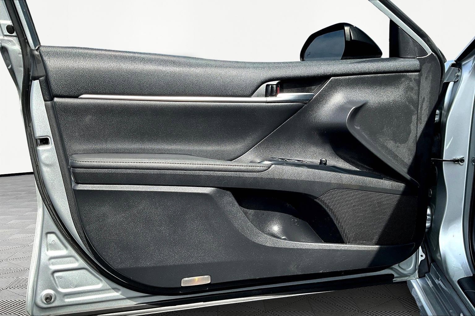 Used 2020 Toyota Camry XSE w/ Driver Assist Package image 21