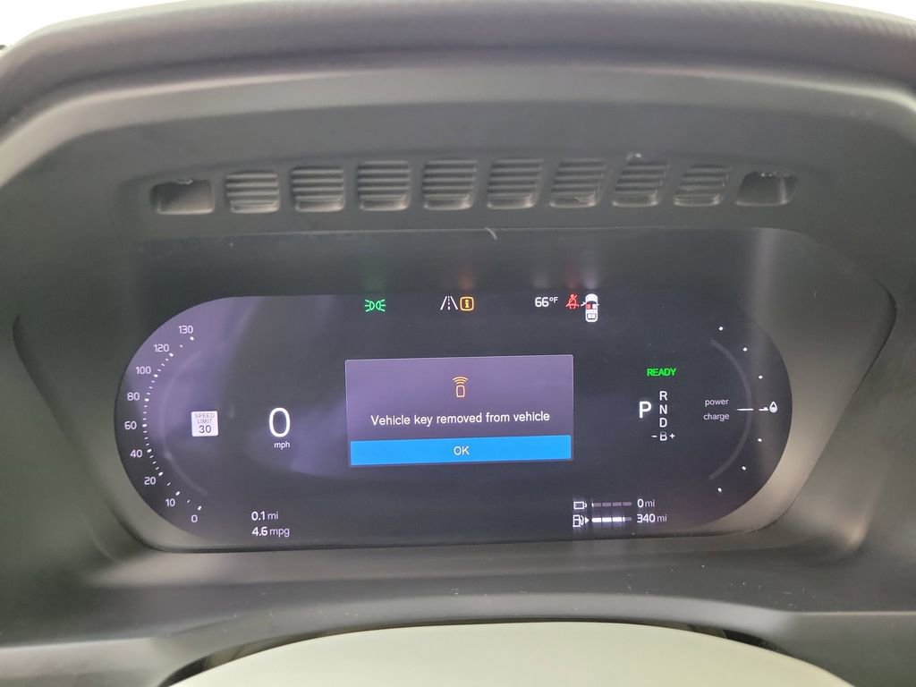Certified 2024 Volvo XC90 T8 Plus AWD/4WD image 23