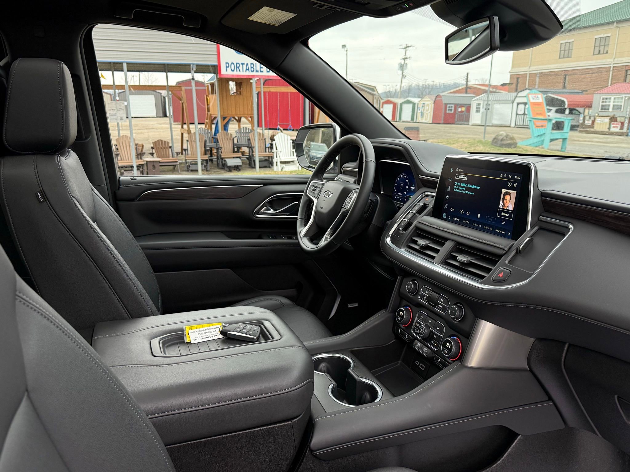 Used 2023 Chevrolet Tahoe Z71 image 27