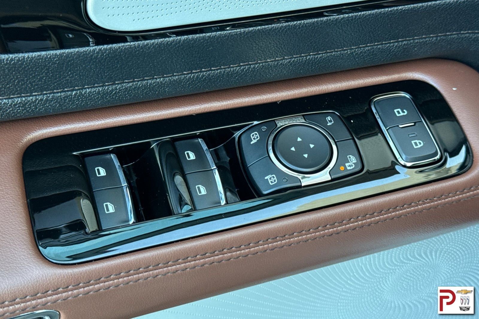 Used 2025 Lincoln Aviator Reserve w/ Luxury Package AWD/4WD image 12