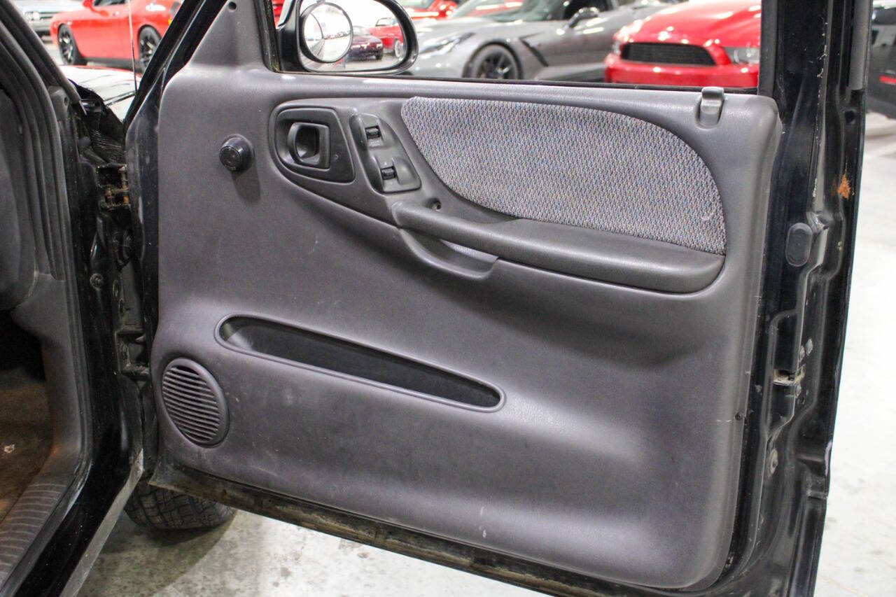 Used 1999 Dodge Dakota Sport image 33