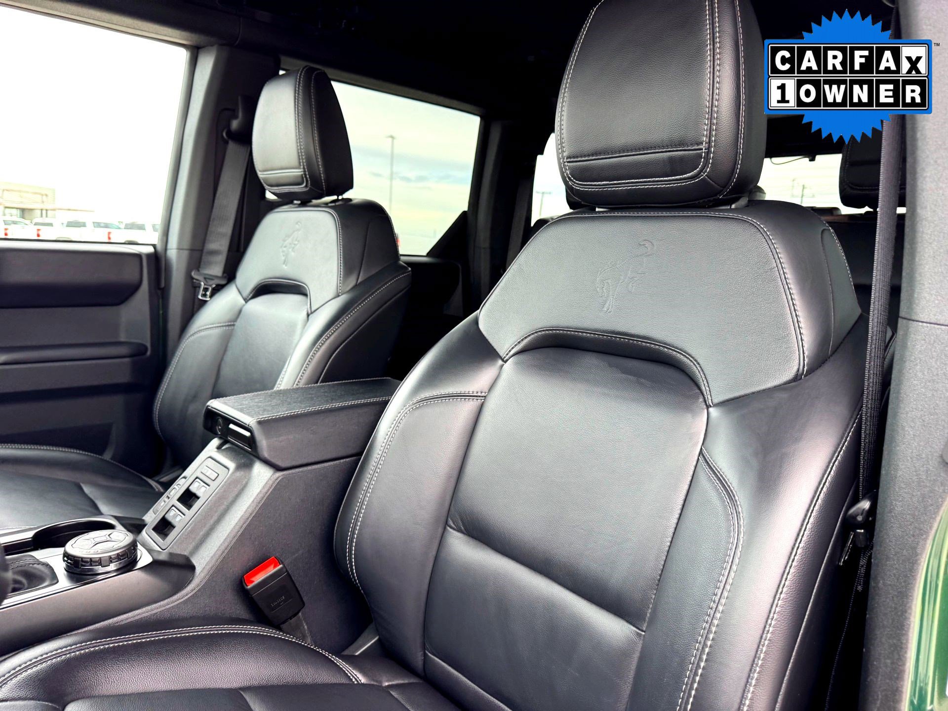 Used 2025 Ford Bronco Outer Banks image 15