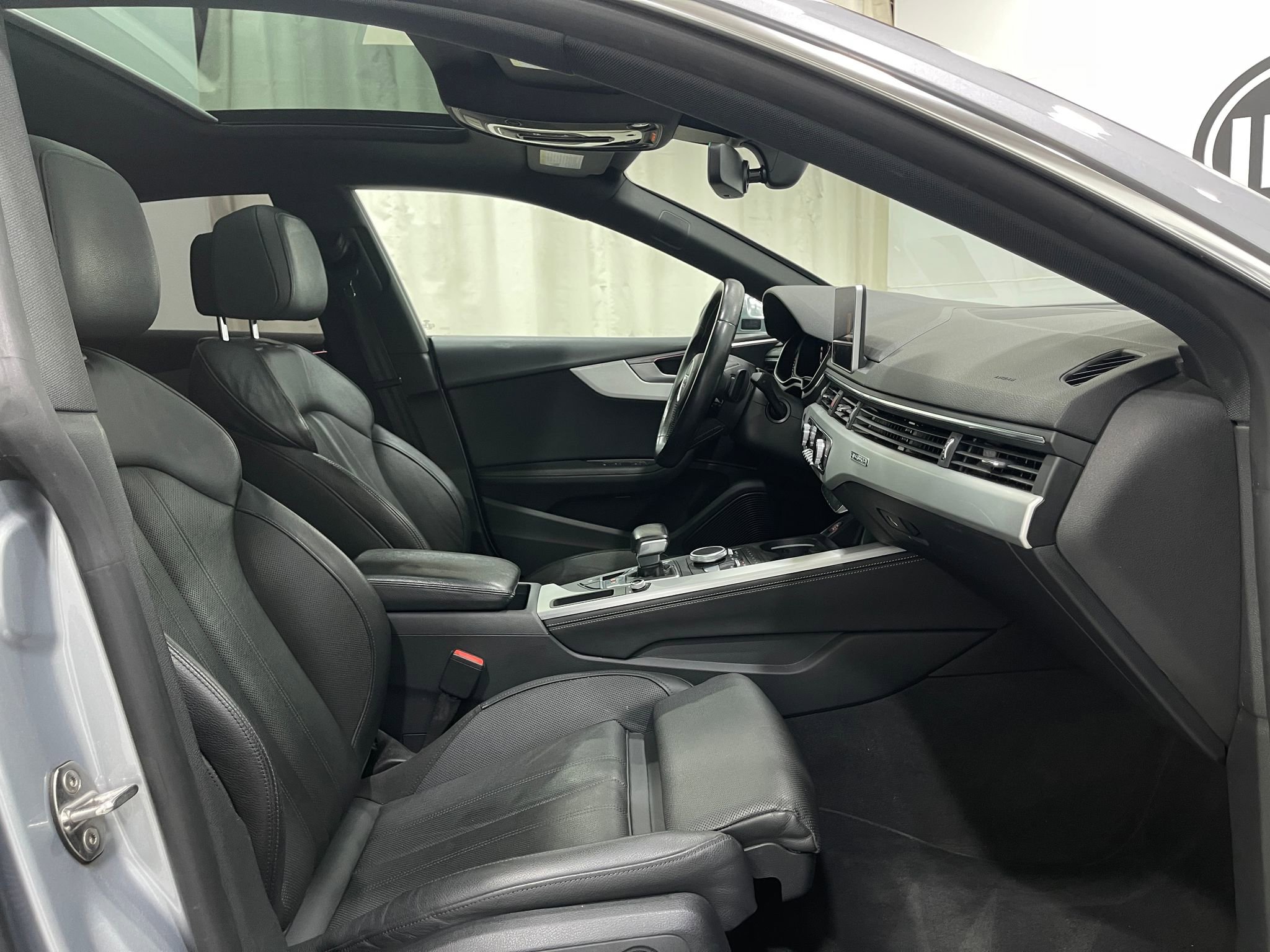 Used 2018 Audi S5 Prestige w/ S Sport Package image 32