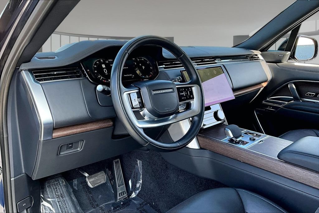 Certified 2023 Land Rover Range Rover SE AWD/4WD image 16