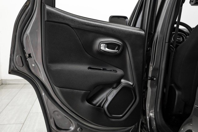 Used 2019 Jeep Renegade Latitude w/ Popular Equipment Group image 40