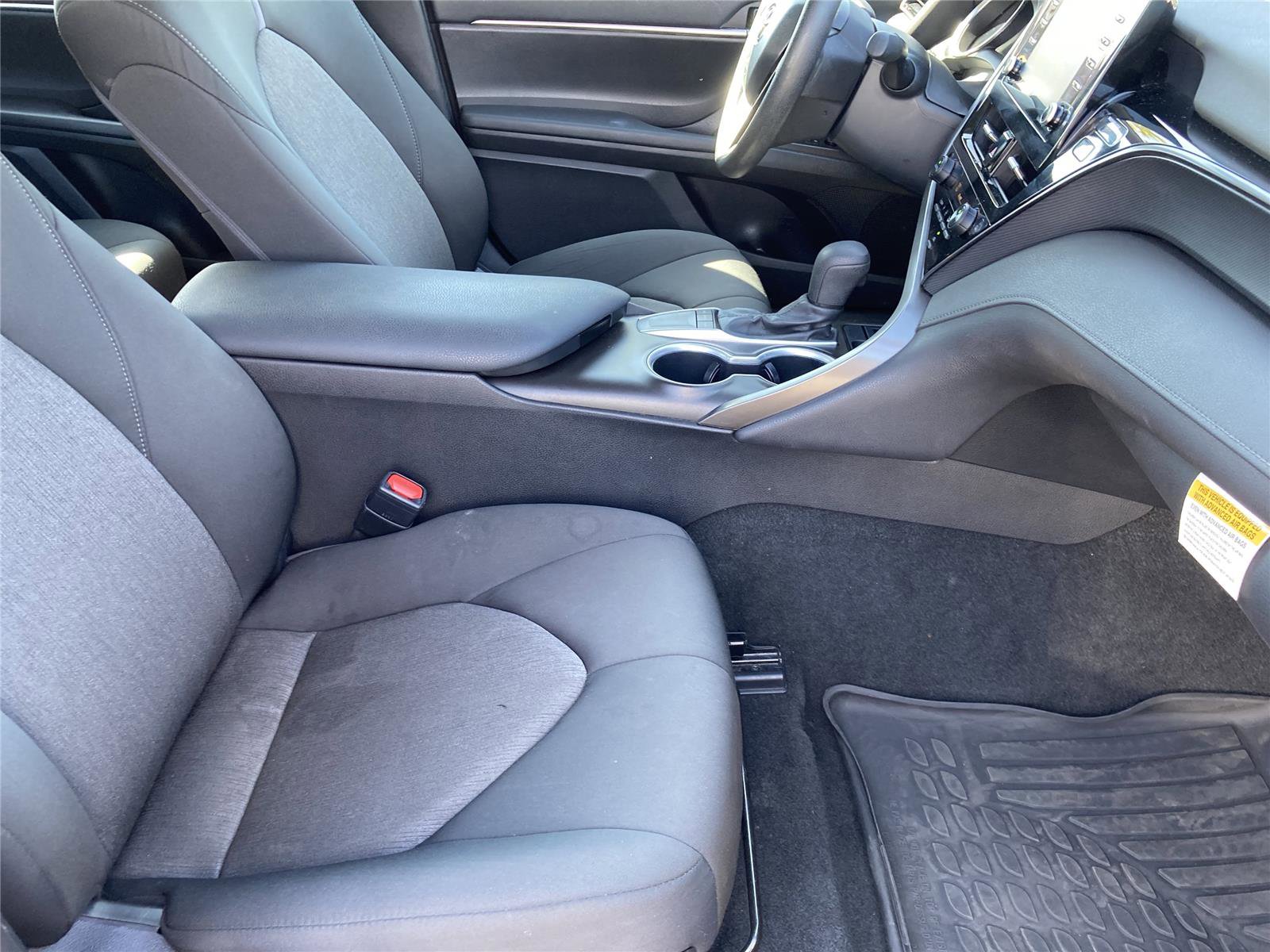 Used 2024 Toyota Camry LE image 31