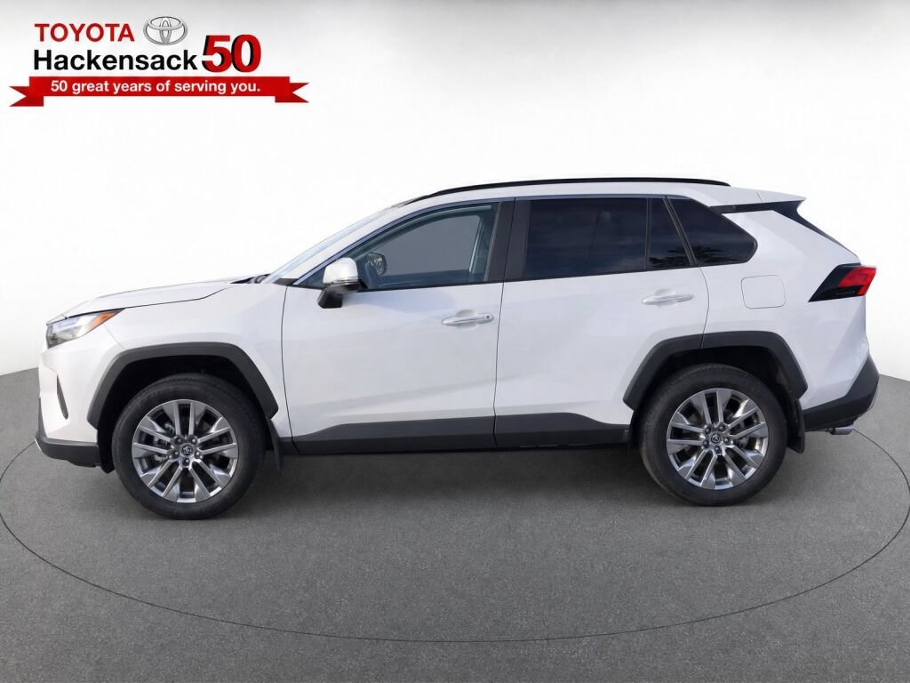 Used 2023 Toyota RAV4 Limited AWD/4WD image 6