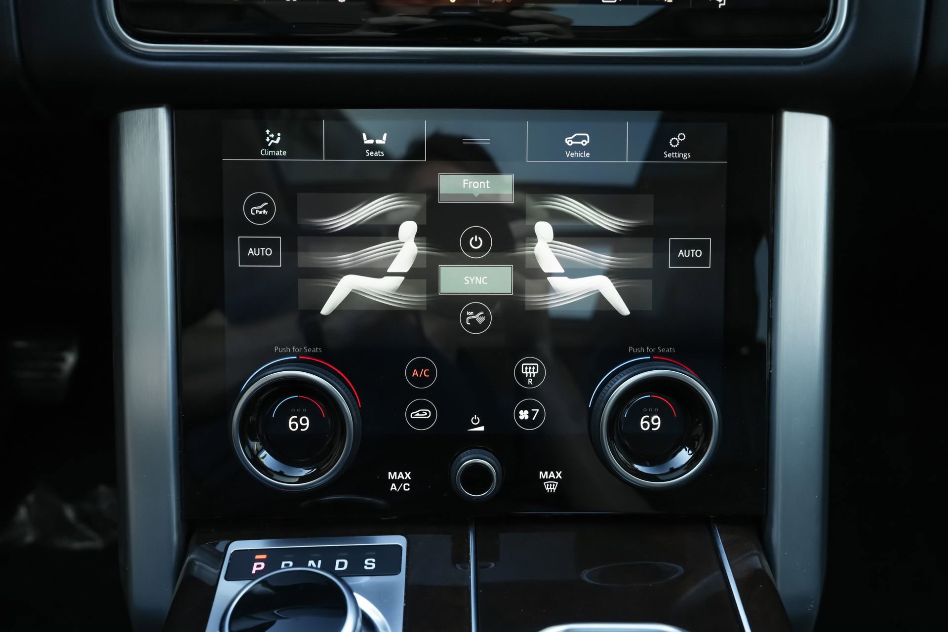 Used 2021 Land Rover Range Rover Westminster Edition image 16