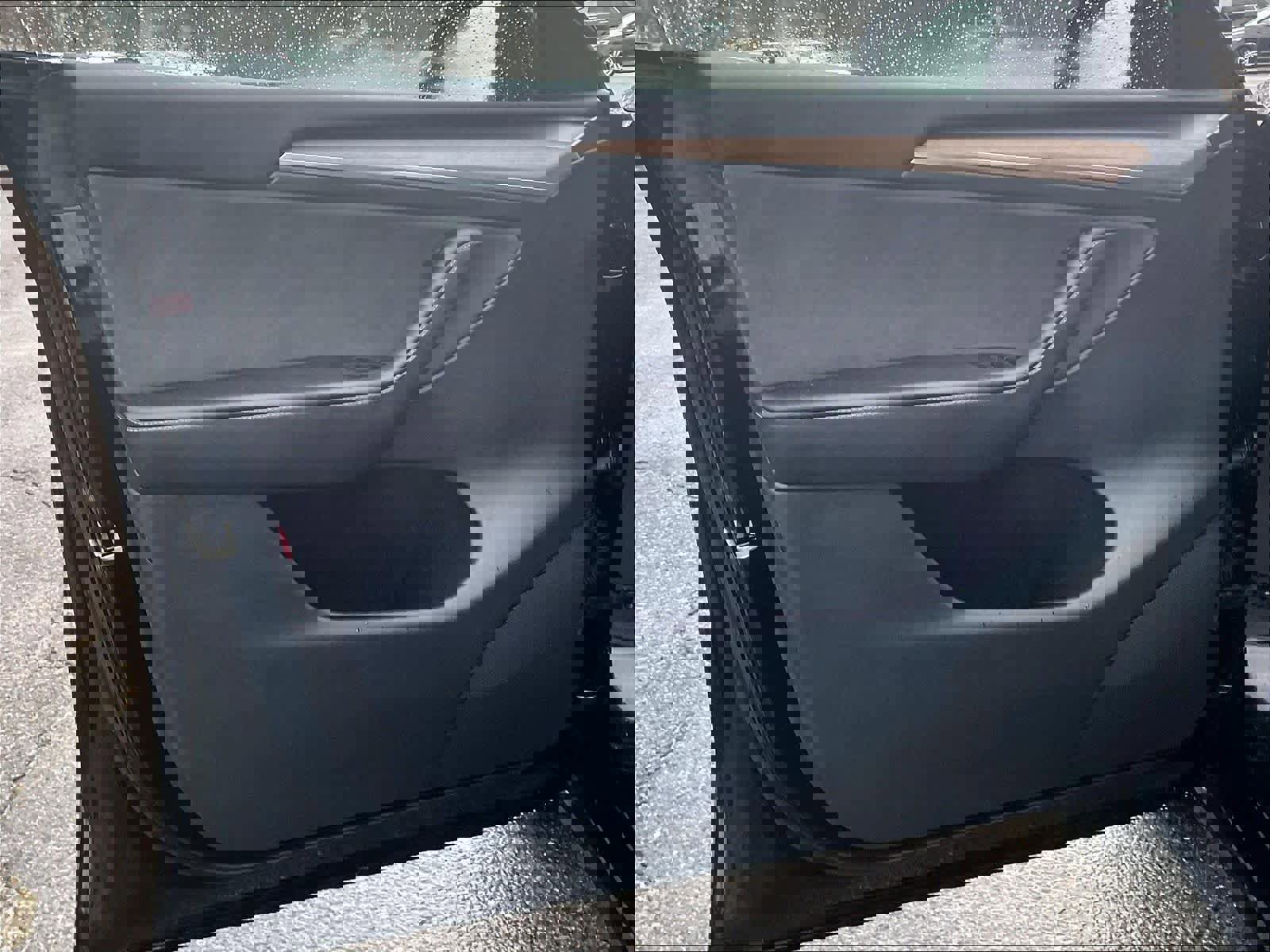 Used 2023 Tesla Model Y Long Range AWD/4WD image 9