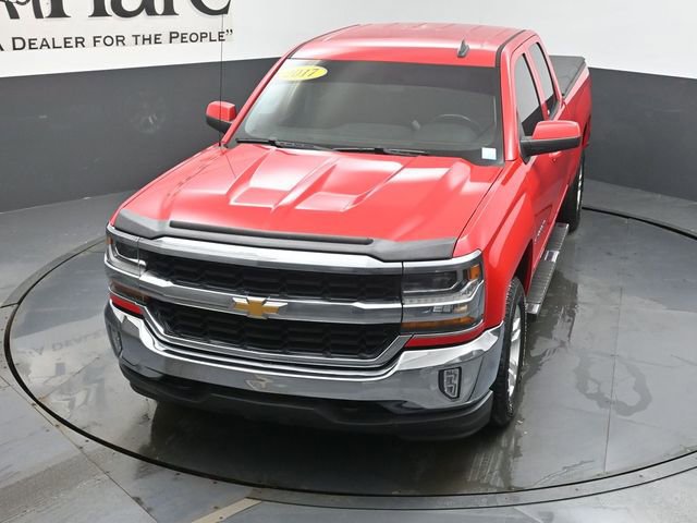 Used 2017 Chevrolet Silverado 1500 LT w/ All Star Edition image 44