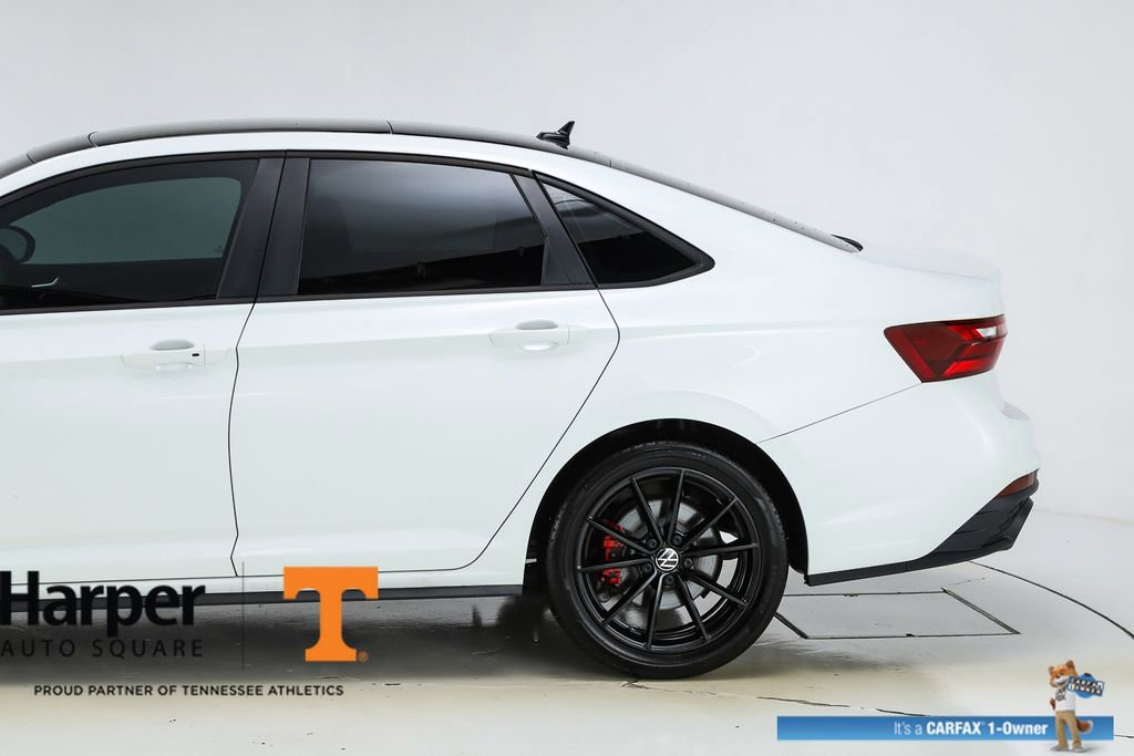 Used 2025 Volkswagen Jetta GLI Autobahn w/ GLI Black Package image 4