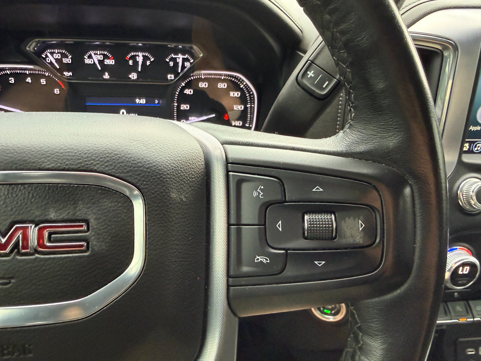 Certified 2022 GMC Sierra 1500 Elevation w/ LPO, Elevation Black Package AWD/4WD image 27