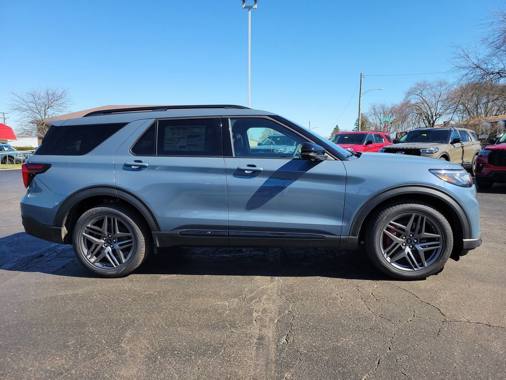 New 2026 Ford Explorer ST w/ Sun And Sound Package image 3