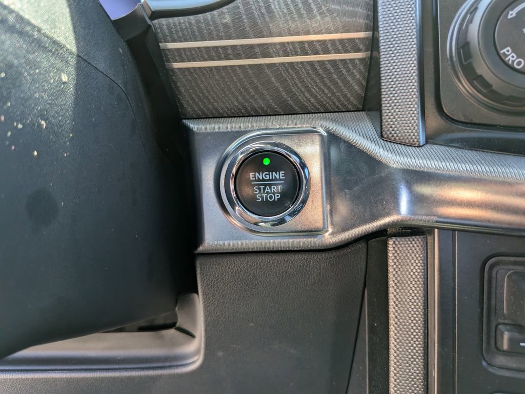 Used 2022 Ford F150 Platinum w/ Equipment Group 701A High AWD/4WD image 30