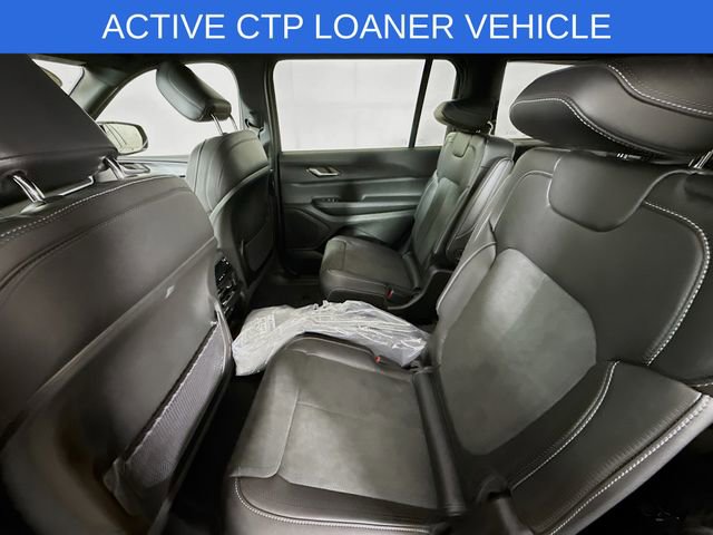 New 2025 Jeep Grand Cherokee L Altitude image 24