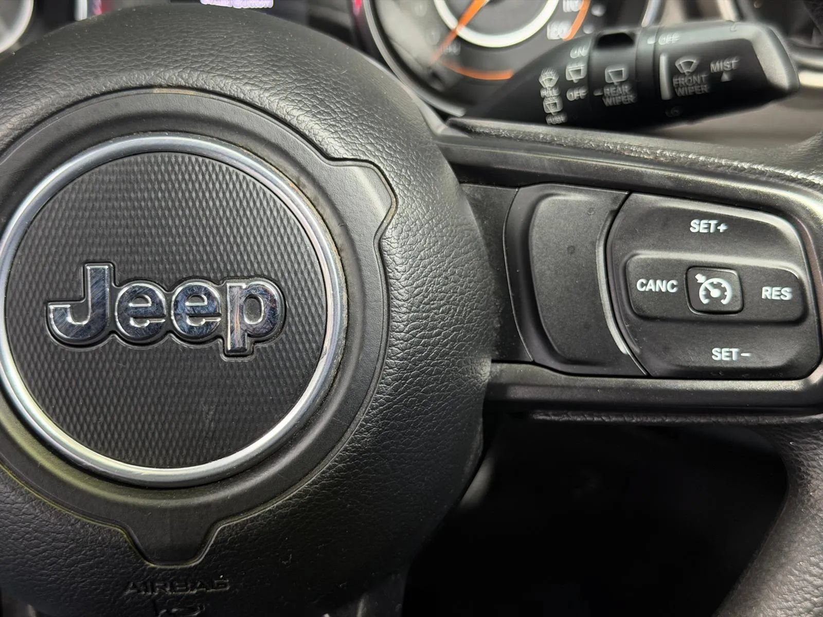 Used 2018 Jeep Wrangler Sport AWD/4WD image 25