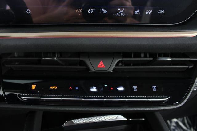 New 2026 Buick Envision Sport Touring image 7