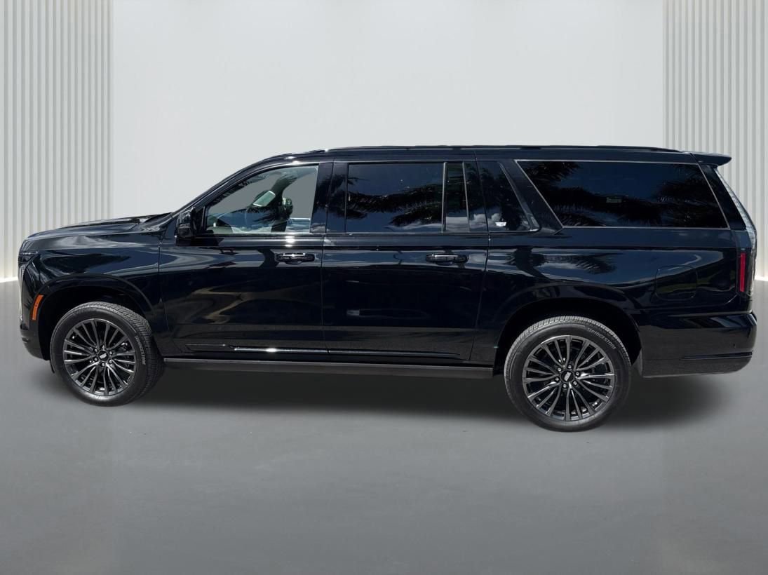 New 2025 Cadillac Escalade ESV Sport Platinum image 8