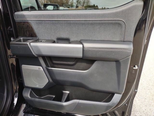 Used 2023 Ford F150 Lightning Lariat AWD/4WD image 21