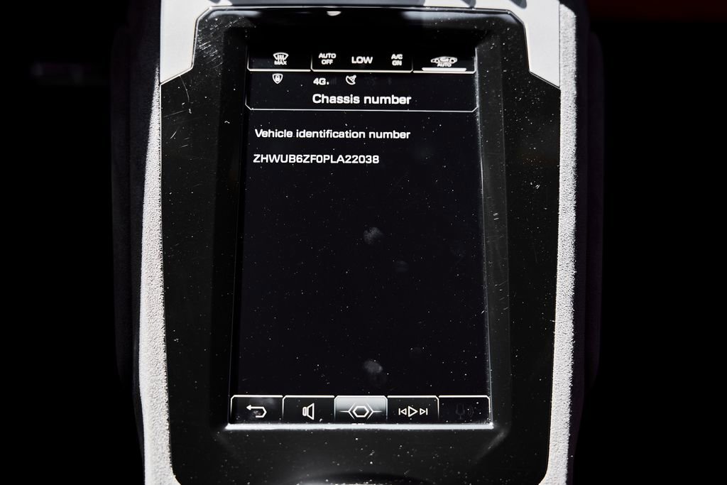 Used 2023 Lamborghini Huracan Tecnica image 68