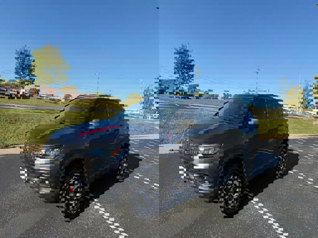 Used 2022 Jeep Compass Trailhawk w/ Trailhawk Convenience Group