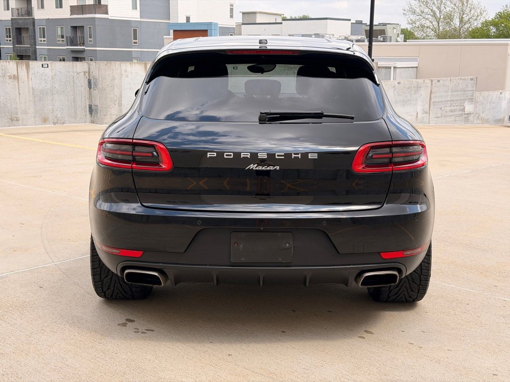 Used 2018 Porsche Macan AWD/4WD image 6
