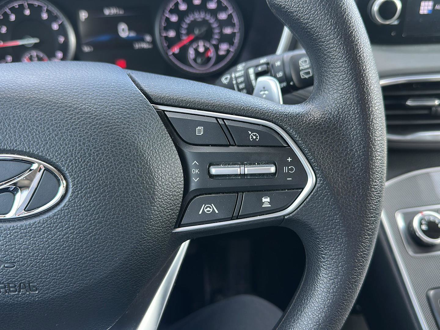 Used 2022 Hyundai Santa Fe SEL image 15