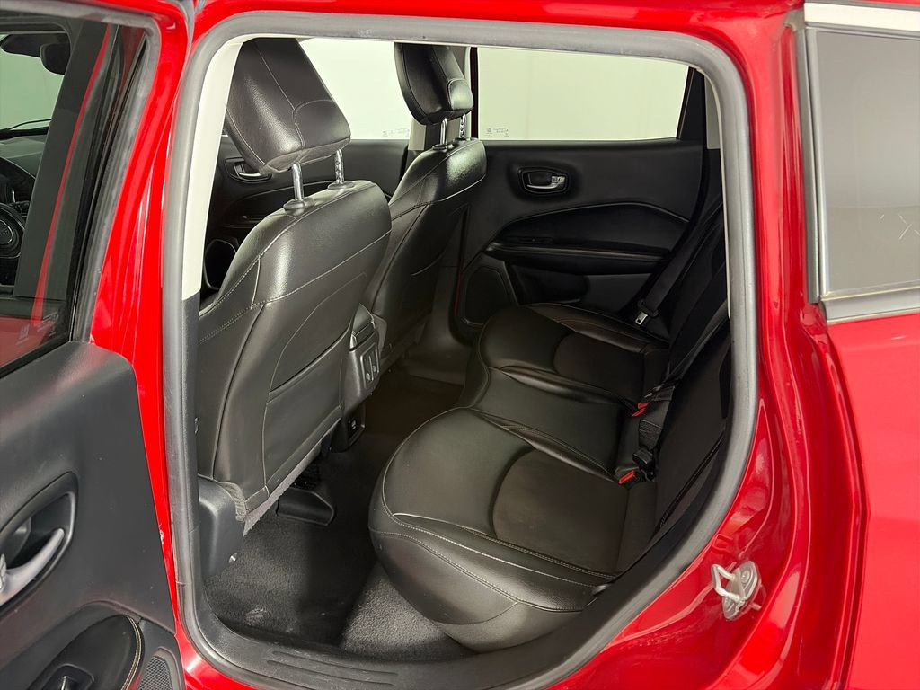 Used 2021 Jeep Compass Latitude FWD image 13