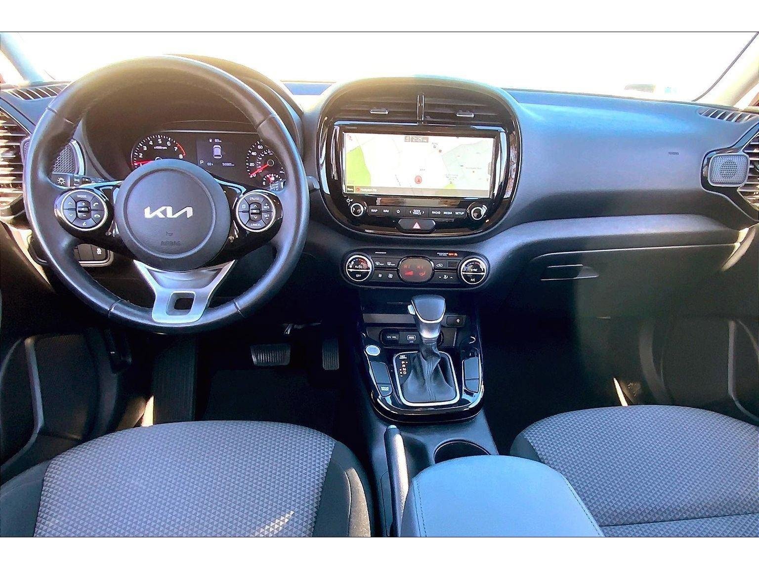 Used 2022 Kia Soul X-Line image 13