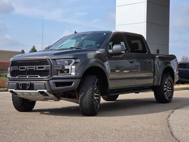 Used 2019 Ford F150 Raptor w/ Equipment Group 802A Luxury AWD/4WD image 22
