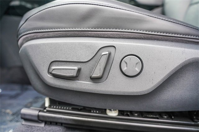 Certified 2023 Kia Niro SX Touring image 22