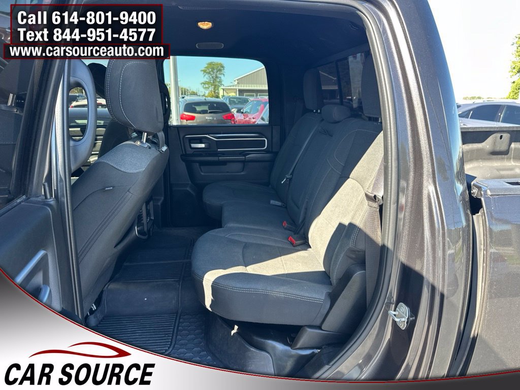 Used 2024 RAM 3500 Big Horn w/ Level 2 Equipment Group AWD/4WD image 9
