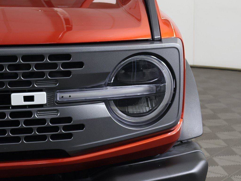 Used 2023 Ford Bronco Badlands image 13