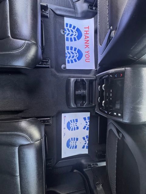 Used 2023 Jeep Grand Cherokee L Limited AWD/4WD image 26