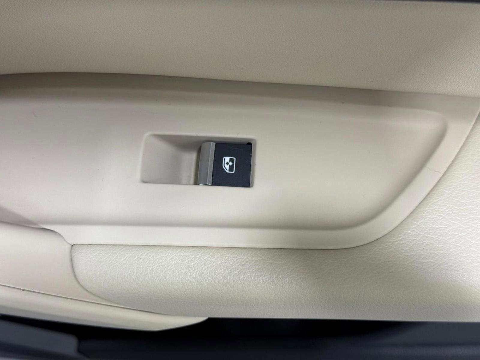 Used 2023 Audi Q5 2.0T Premium w/ Convenience Package image 22