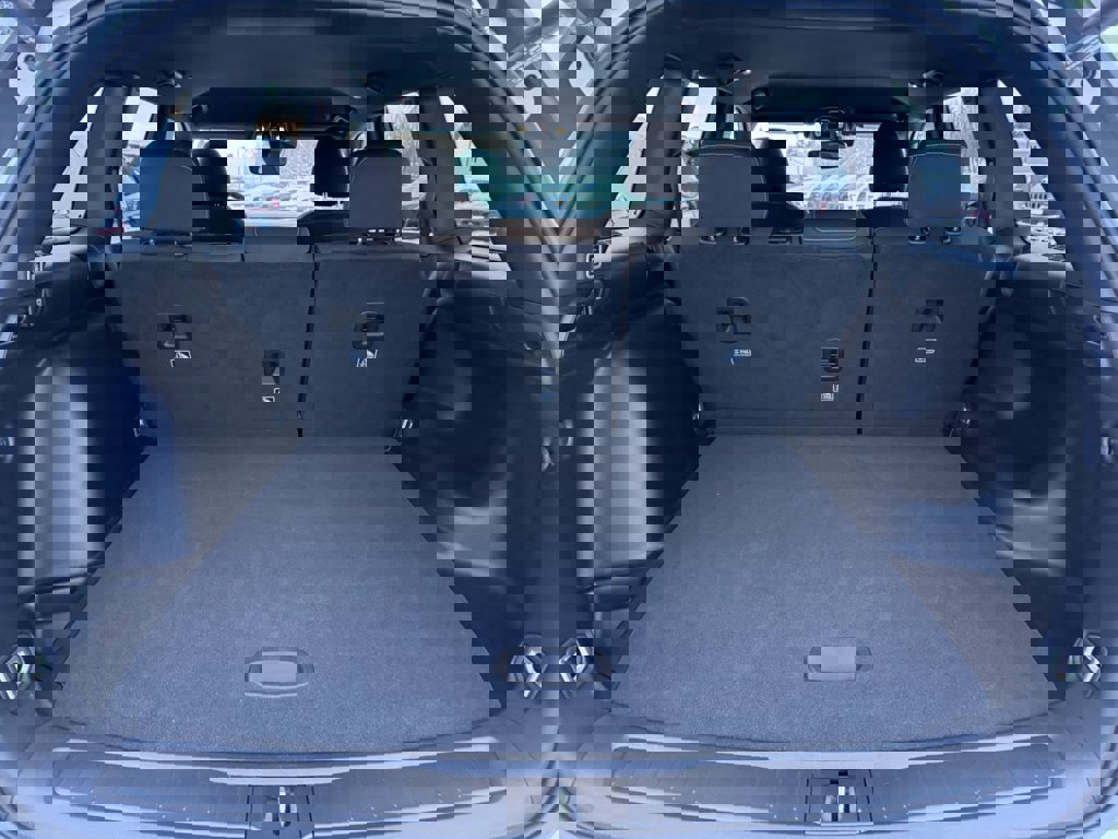 Used 2024 Jeep Grand Cherokee Laredo w/ Luxury Tech Group I image 14