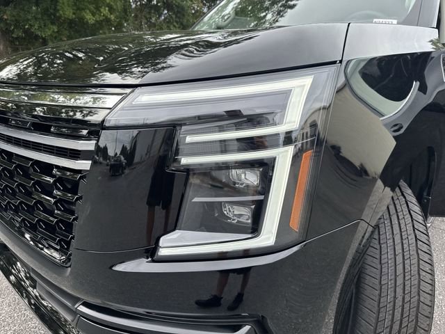 New 2026 Nissan Armada SV image 30