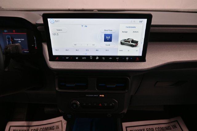 Used 2025 Ford Maverick XLT w/ XLT Luxury Package AWD/4WD image 16