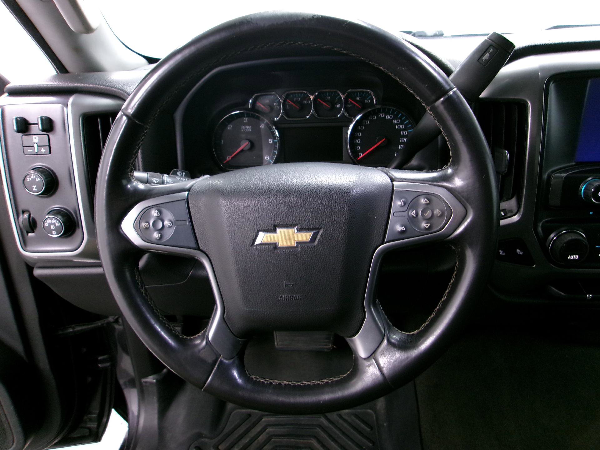 Used 2015 Chevrolet Silverado 2500 LT w/ LT Convenience Package image 6